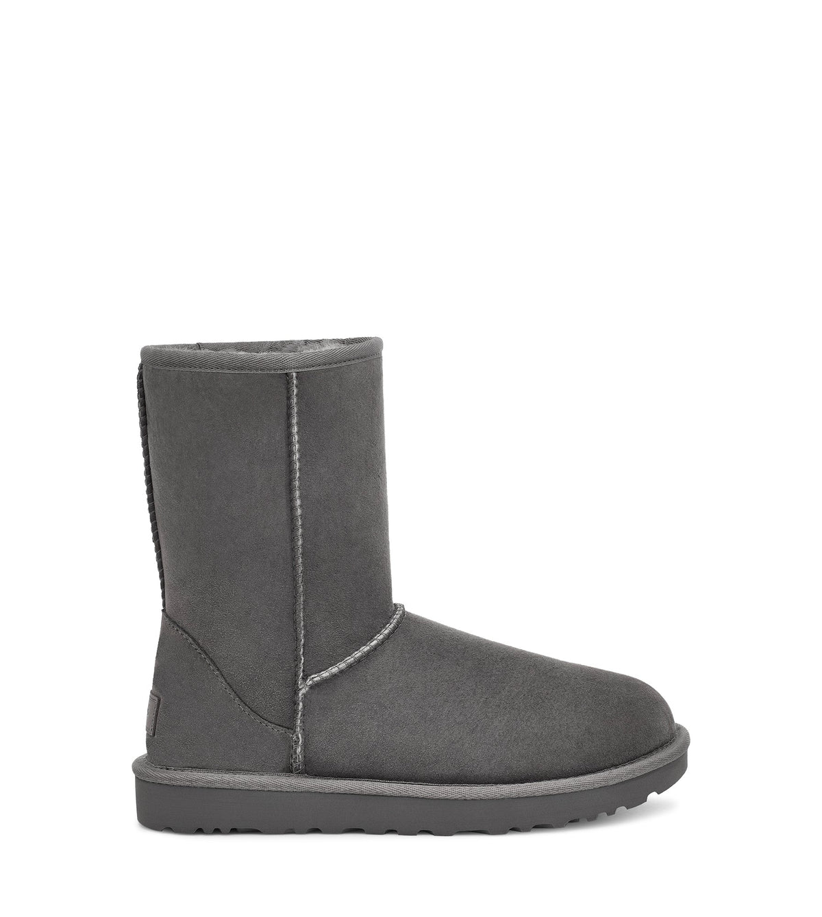 UGG - Classic Short II