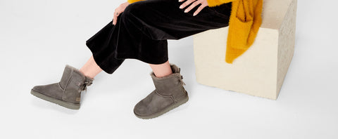 UGG - Womens Mini Bailey Bow II Boot