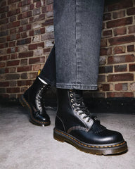 Dr Martens - 1460 Pascal Abruzzo Leather Boots