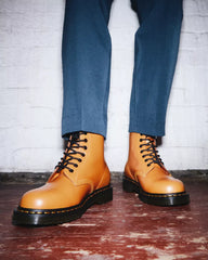 Dr Martens - 1460 Smooth Leather Lace Up Boots