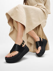 FitFlop - F-Mode Stack Leather Back-Strap Toe-Post Sandals