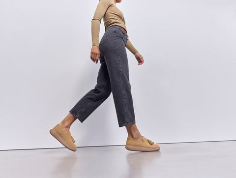 FitFlop - Womens iQ-COMFF Tassel Suede Loafers