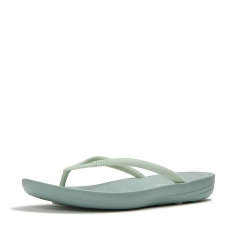 FitFlop - iQushion X Pantone Toe-Posts