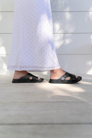 Holster - Unisex Chill