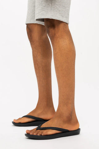 FitFlop - IQUSHION Mens Ergonomic Flip-Flops