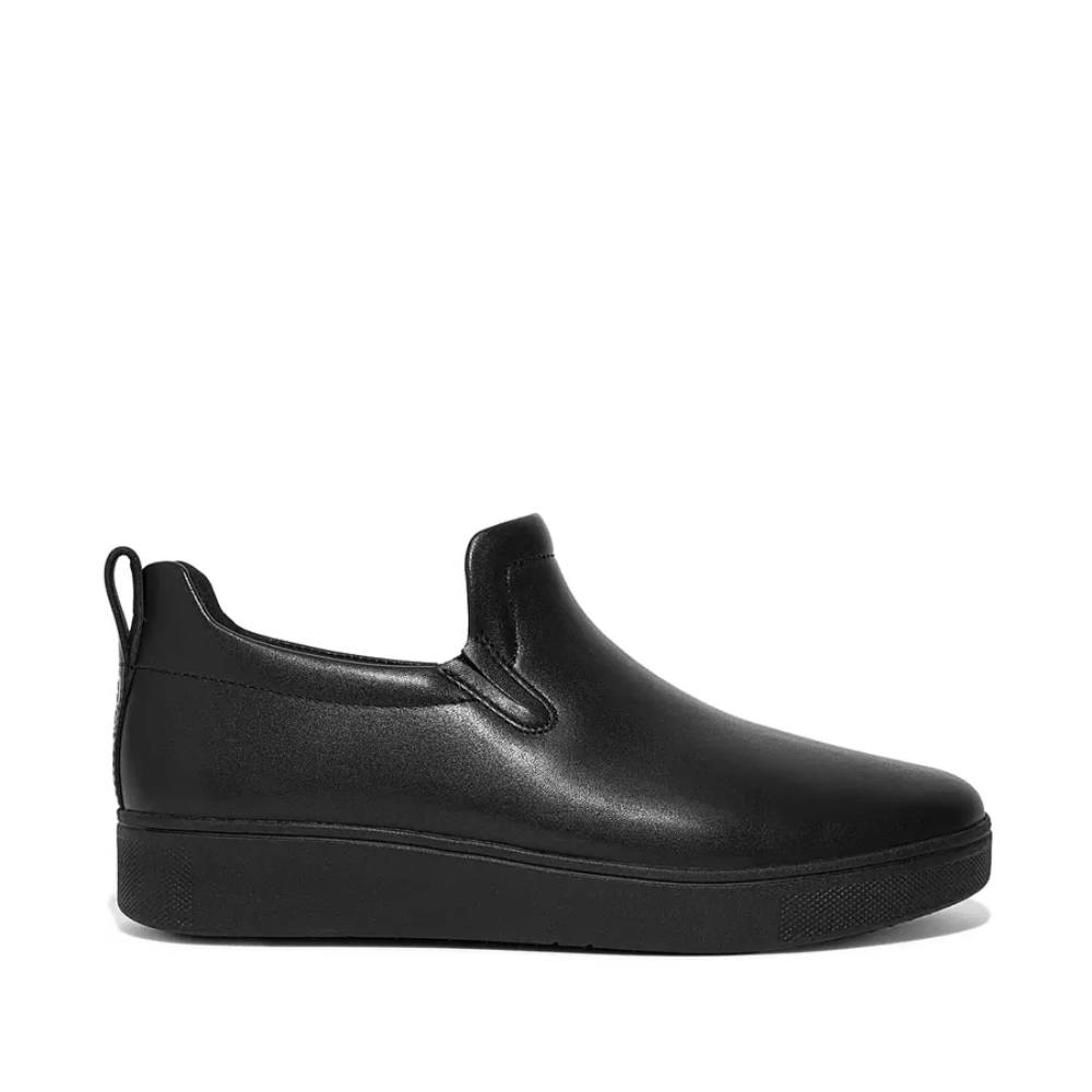 FitFlop - RALLY Leather Slip-On Skate Trainers