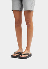 FitFlop - Relieff Recovery Toe-Post Sandals
