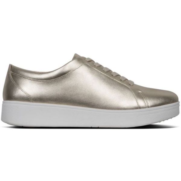 FitFlop Rally Leather Sneaker Platino